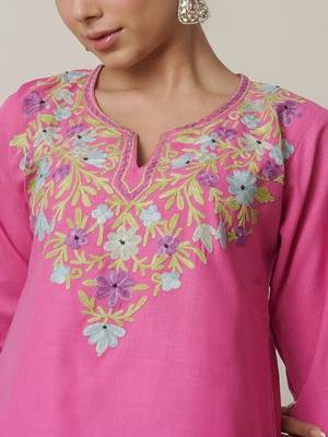 Women floral pink kashmiri aari work cotton short kurta 3