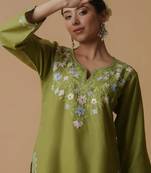 Women green floral embroidered daily cotton straight kurta