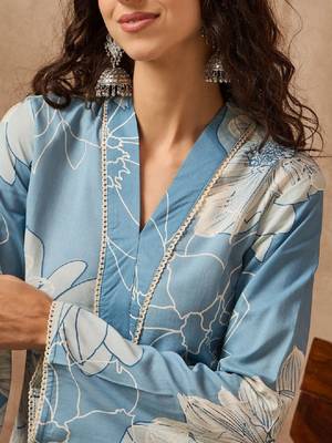 Women floral printed kurta 3