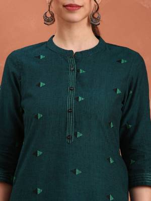 Women geometric printed daily pure cotton a-line kurta 3
