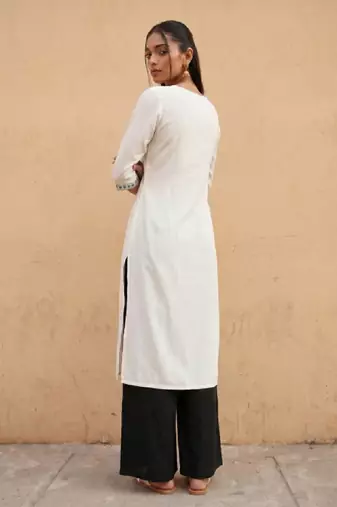 Floral embroidered kurta