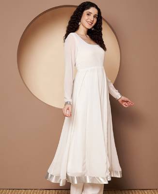 Women solid festive anarkali kurta 3