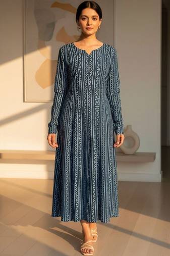 Women geometric printed indigo anarkali kurta