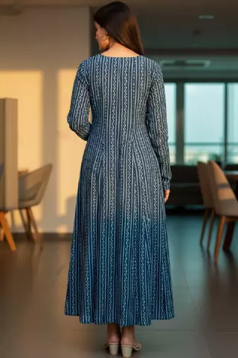 Women geometric printed indigo anarkali kurta