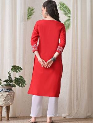 Women embroidered mirror work floral kurta 2