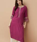Women embroidered floral kurta