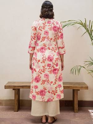 Women floral printed kurta 3