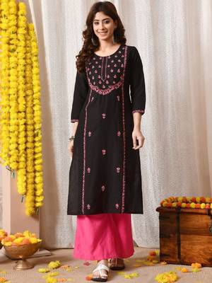 Women floral embroidered flared sleeves floral kurta 2