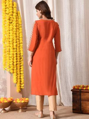 Adults-women floral embroidered thread work floral kurta 2