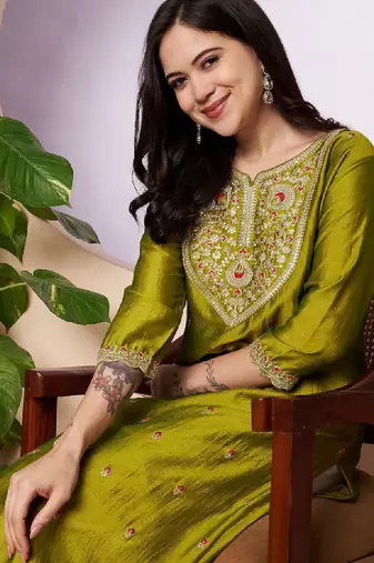 Women floral kurta