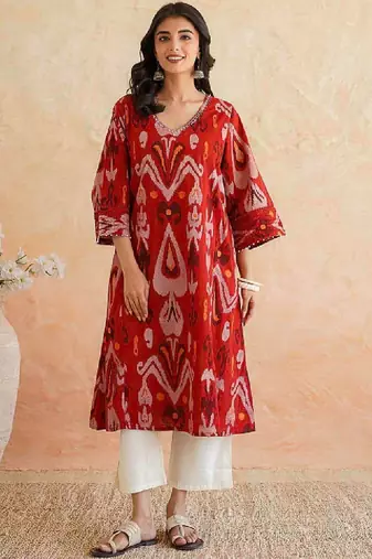 Women ethnic motifs printed kurta