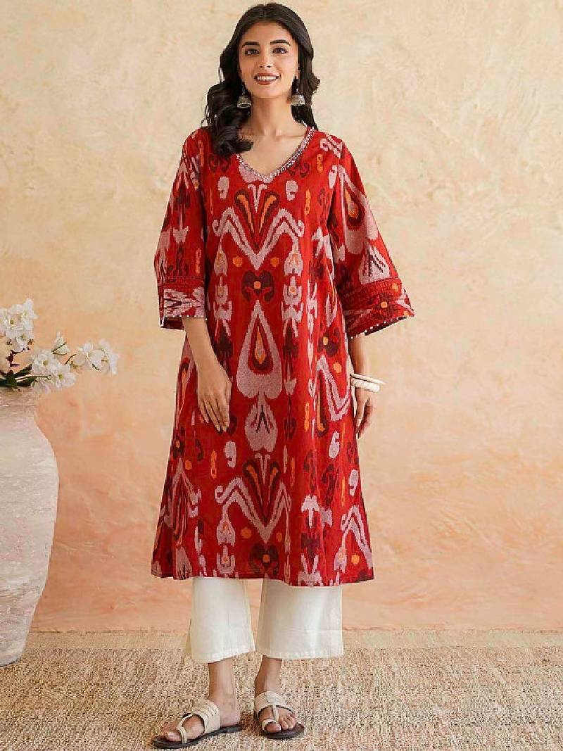 Women ethnic motifs printed kurta