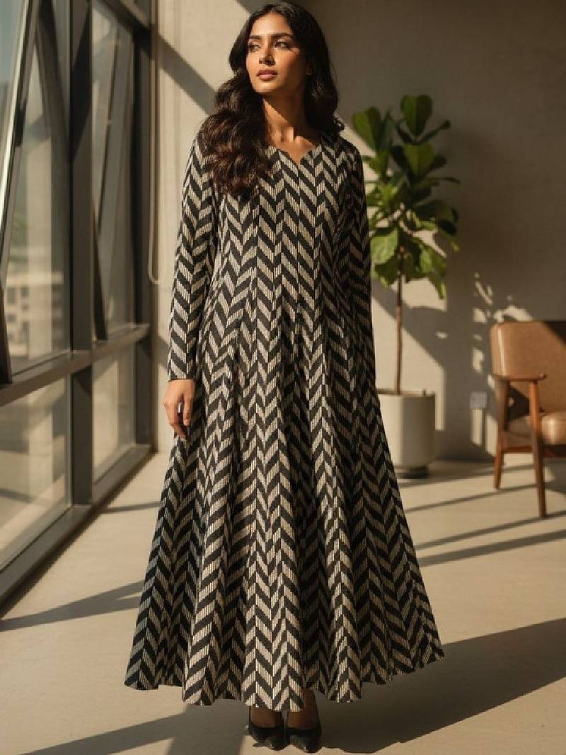 Women chevron printed anarkali kurta