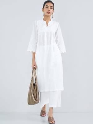 Women embroidered thread work white romance kurta 1