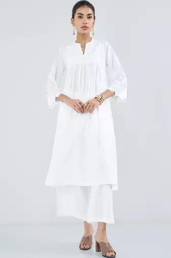 Women embroidered thread work white romance kurta