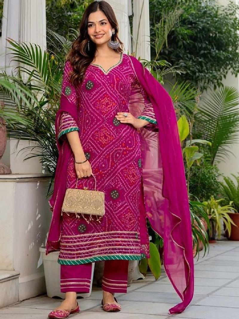 Women bandhani printed gotta patti kurta