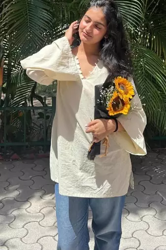 Women bell sleeves handloom kurta