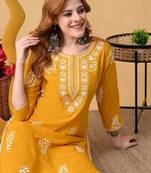 Women embroidered thread work kurta