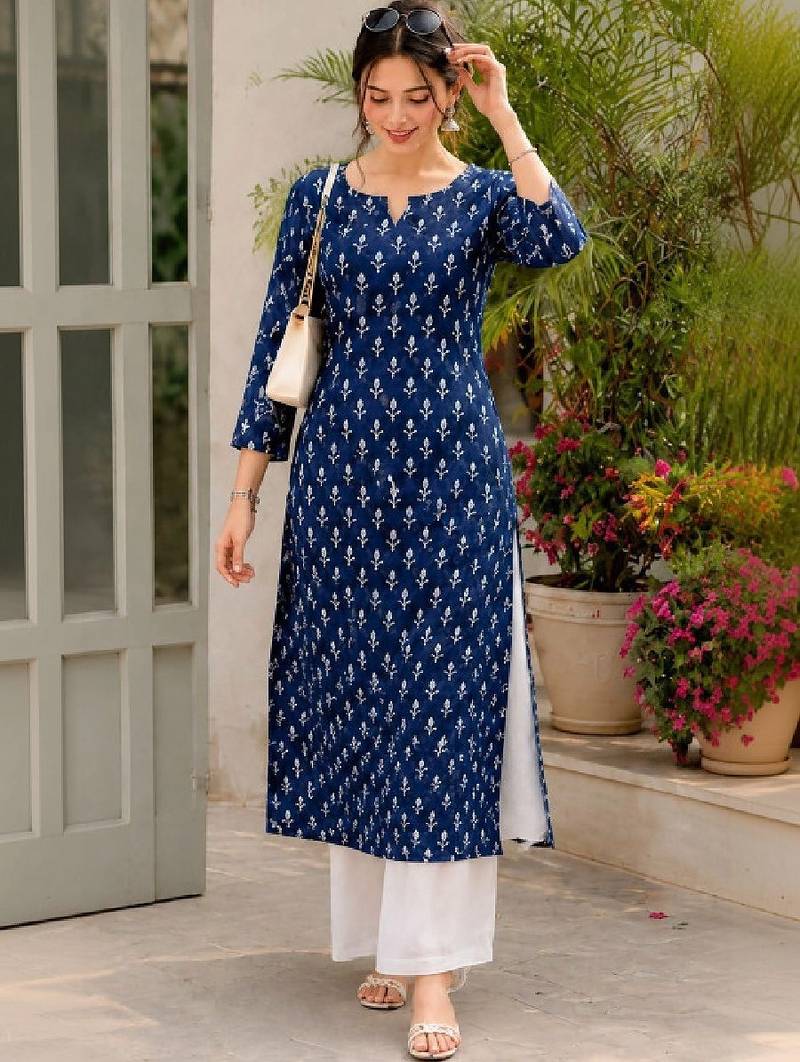 Women ethnic motifs printed kurta