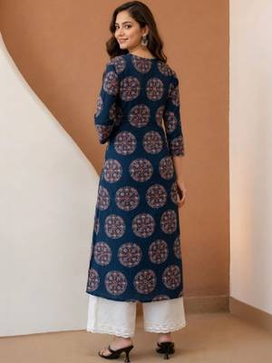 Women ethnic motifs printed indie prints handloom kurta 2