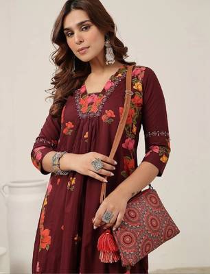 Women floral printed thread work floral kurta 1