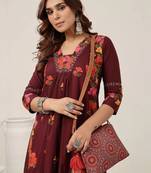 Women floral printed thread work floral kurta