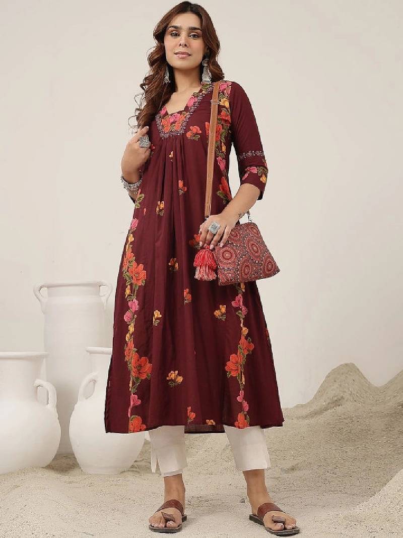 Women floral printed thread work floral kurta