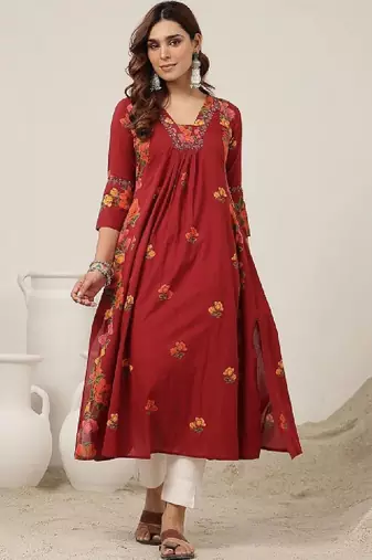 Women floral printed floral kurta
