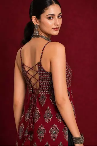 Women printed navratri speical backless kurta