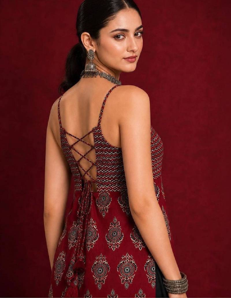Women printed navratri speical backless kurta