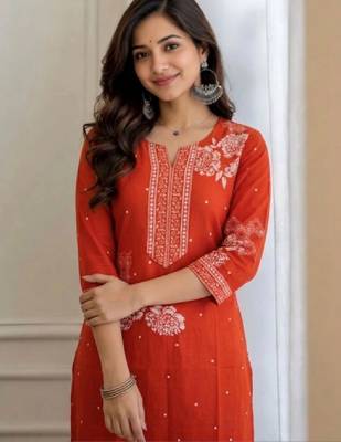 Women floral printed thread work kurta 2