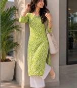 Women ethnic motifs printed kurta