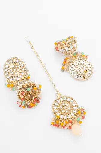 multicolour kundan choker necklace set with jhumka earrings and maangtika