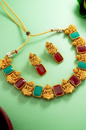 antique gold lakshmi temple necklace set with earrings