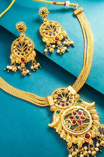 multi strand statement pendant necklace set with earrings