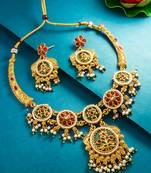 circular medallion motif necklace set with earrings