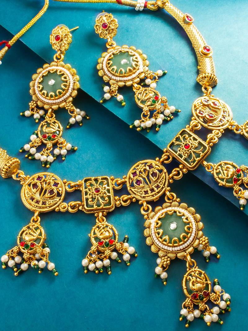 green medallion peacock motif necklace set with earrings