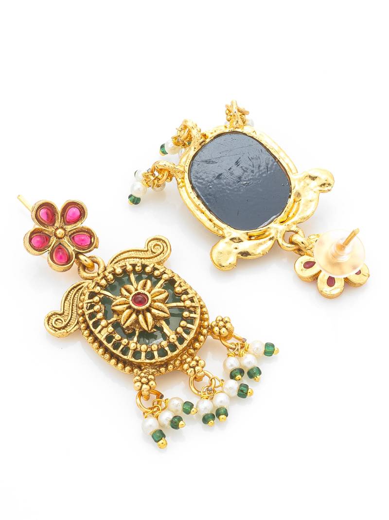 floral wheel medallion necklace set with earrings