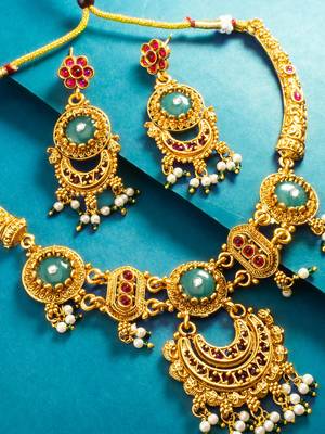 crescent drop medallion necklace set with earrings 2