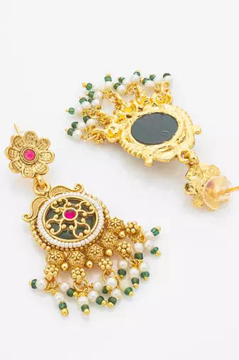 elephant motif statement pendant necklace set with earrings