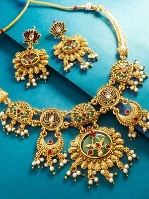 lotus motif crescent drop necklace set with earrings 2