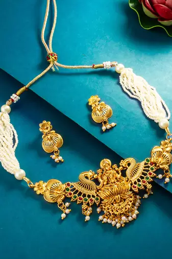 goddess lakshmi temple pearl strand necklace set with earrings