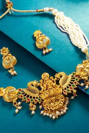 goddess lakshmi temple pearl strand necklace set with earrings