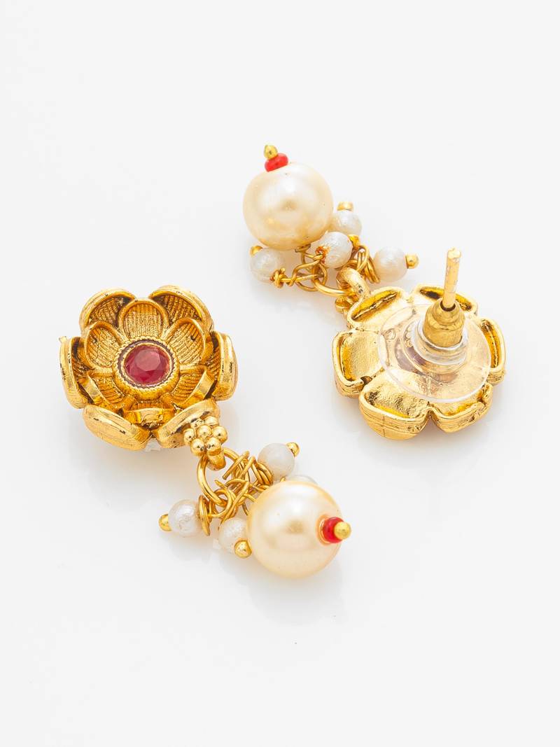 medallion motif pearl strand necklace set with earrings