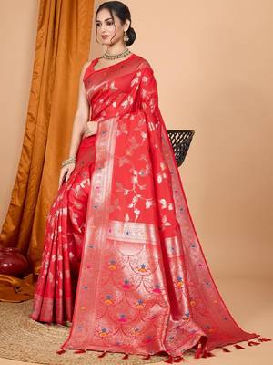 Red Woven Design Zari Banarasi Saree With Unstitched blouse 4