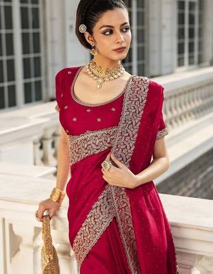Red Embellished Saree With Unstitched Blouse Piece 2