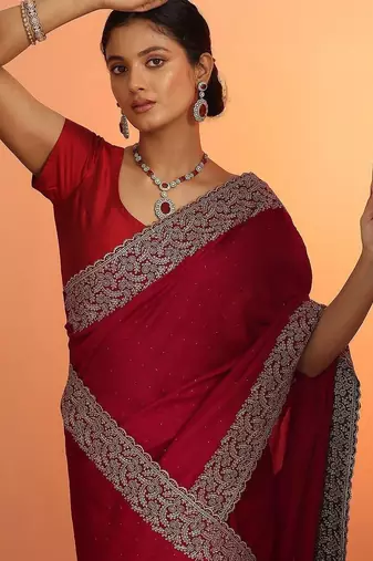 Red Embellished Saree With Unstitched Blouse Piece