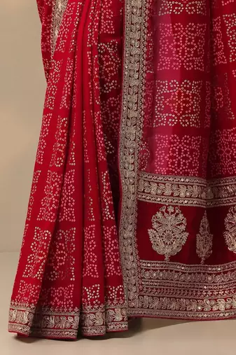 Red Bandhani Printed Saree With Unstitched Blouse Piece
