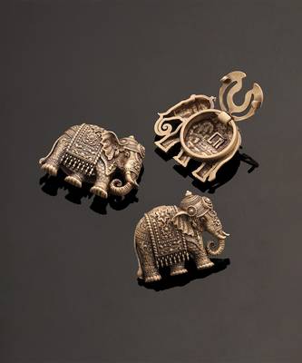 Oxidised antique gold plated elephant motif button cover 3