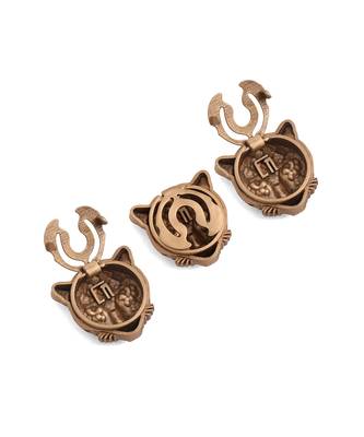 Oxidised antique gold plated animal motif button cover 3